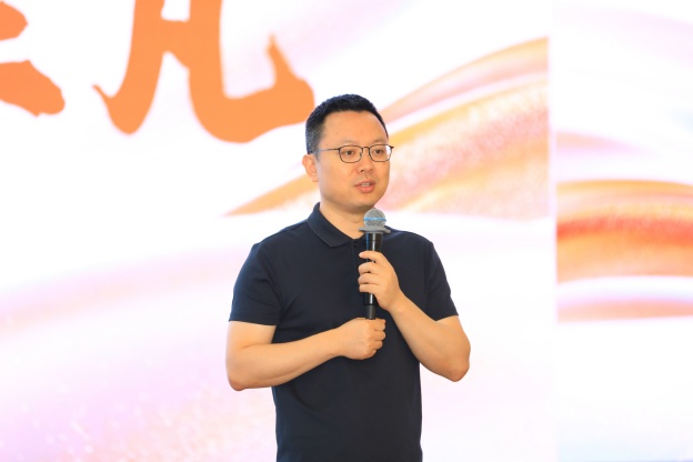 17564447014927136E5E.jpg 2.2.JPG