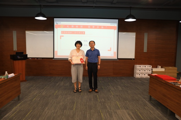 1758708629624864B3E1.jpg 4-2.JPG