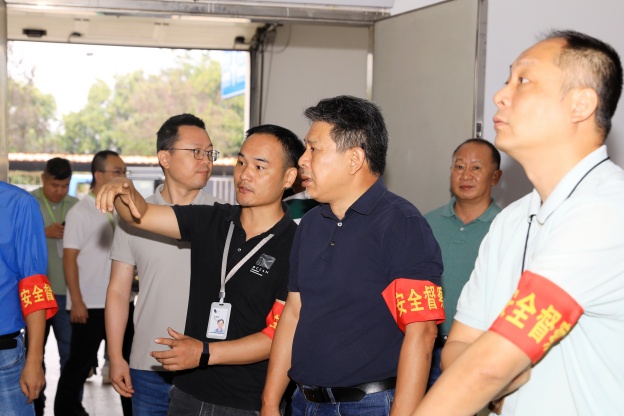 1759212216987019D347.jpg 4.JPG