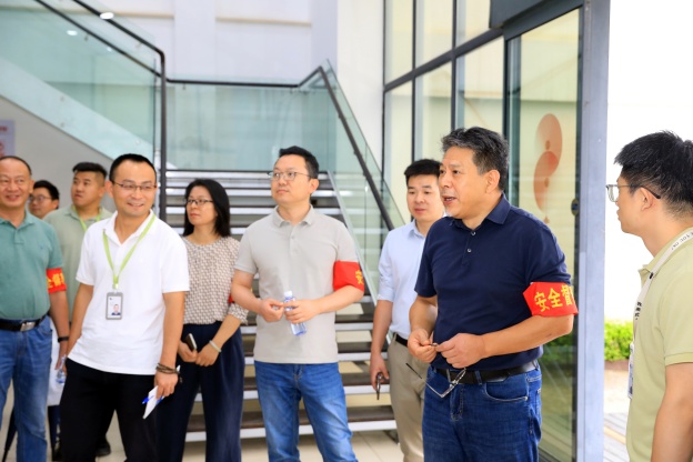 1759212242322006371D.jpg 7.JPG